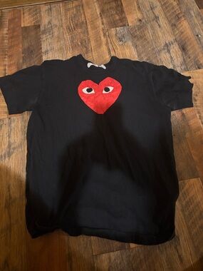 Mens Comme Des Garçons PLAY Black Tee with Red Heart Graphic
